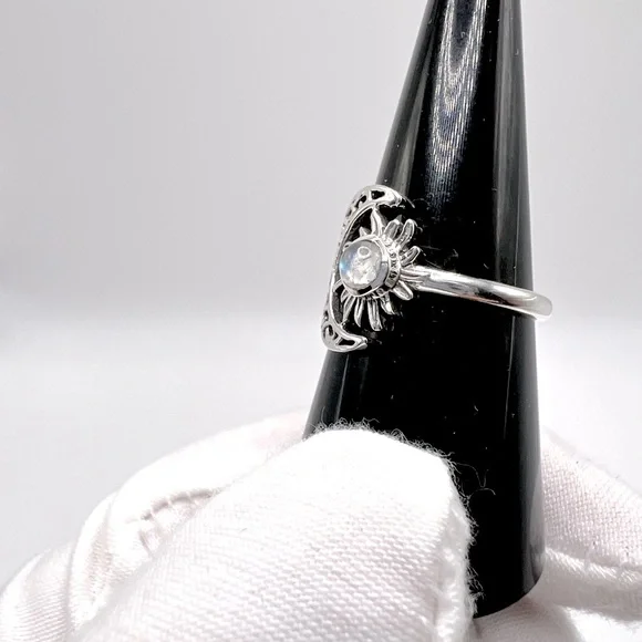 Genuine Rainbow Moonstone .825 Sterling Silver Filigree Crescent Moon & Sun Ring - Picture 5 of 17